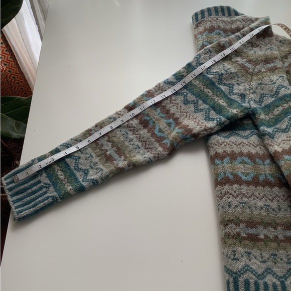 Never worn Eribe 100% wool unisex sweater Made in Scotland with tags - Picture 8 of 16